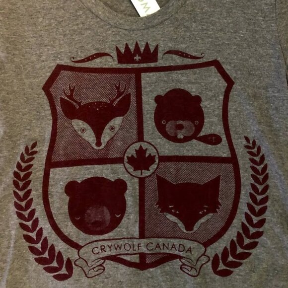 Small/Medium NWT Crywolf Canada Forest Animals T-Shirt Fox Deer Beaver Bear - Picture 2 of 2